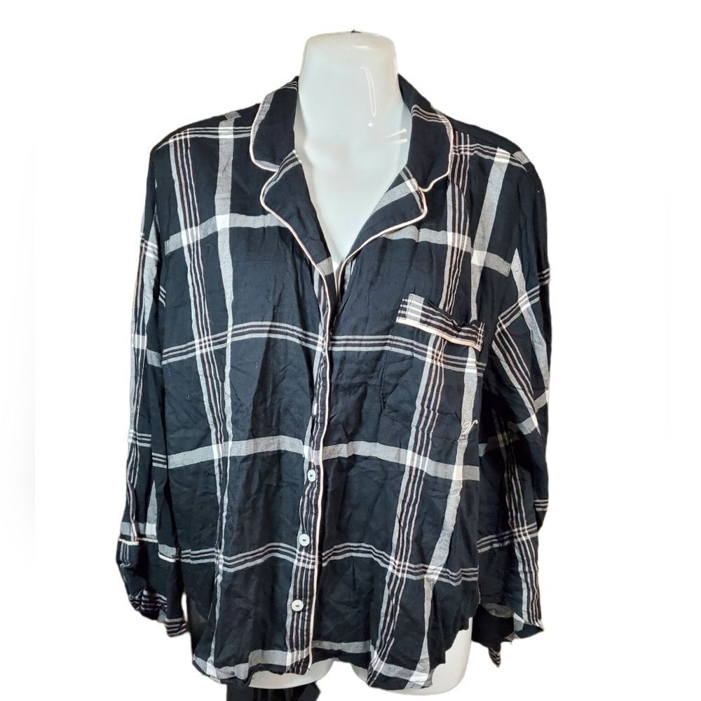 VICTORIAS SECRET plaid pajama top button down L